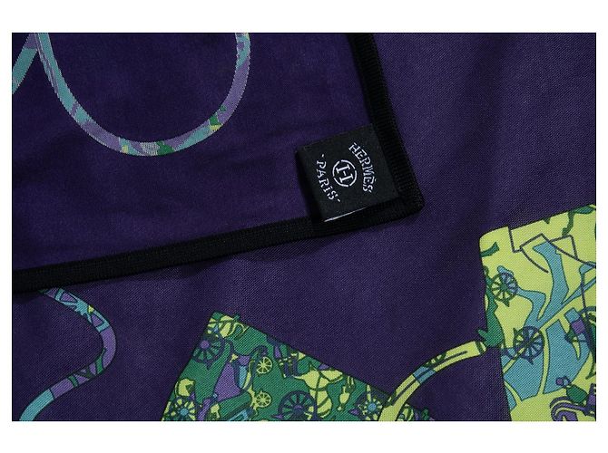 Hermès Foulard in seta Hermes Kelly con motivo di carrozza in viola Multicolore - vista 9