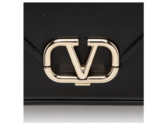 Valentino Garavani Borsa a Spalla Piccola in Pelle di Vitello Valentino Nero - vista 9