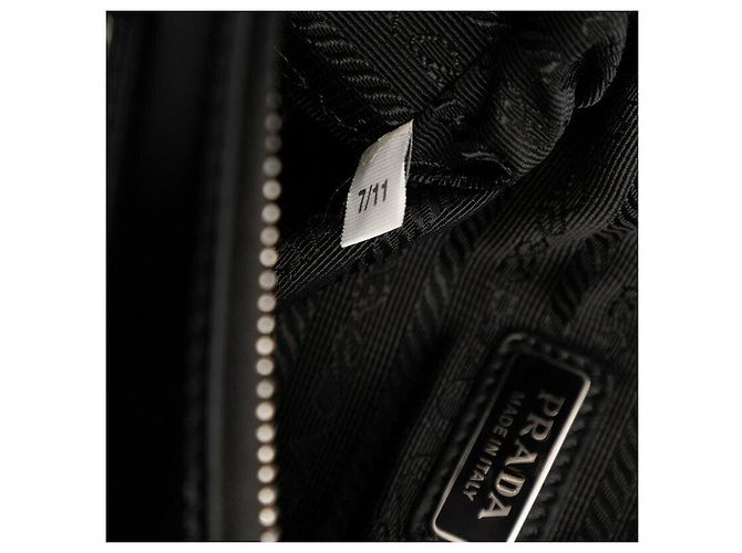 Bolsa de ombro de couro com placa de logo triangular Prada 2VH129 Preto - vista 6