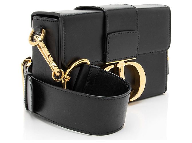 30 Montaigne Bolsa de Ombro Montaigne 30 em Couro de Bezerro Dior Preto - vista 2