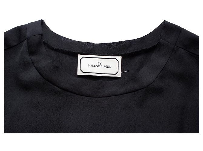 Top nero a maniche corte By Malene Birger - vista 6