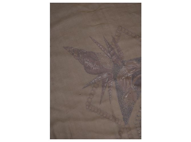 Bufanda de seda Rocaille de Hermès con estampado de concha Castaño - vista 5