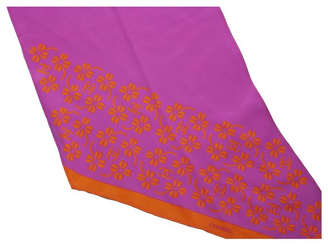 Chanel Seidenschal mit Kleeblattmuster Orange - Ansicht 4