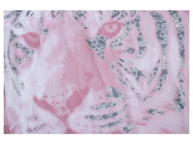 Sciarpa in seta stampata con giaguaro e diamanti Cartier in rosa - vista 3