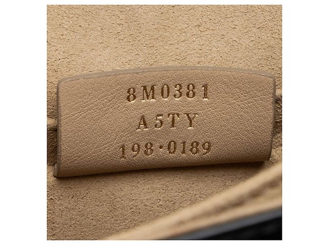 Borsa a Spalla Fendi Kan I Small in Pelle di Vitello Embossata FF Nero - vista 6