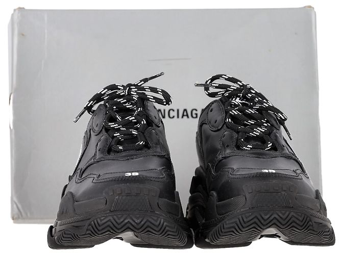 Sneakers Balenciaga Triple S in poliestere nero - vista 2