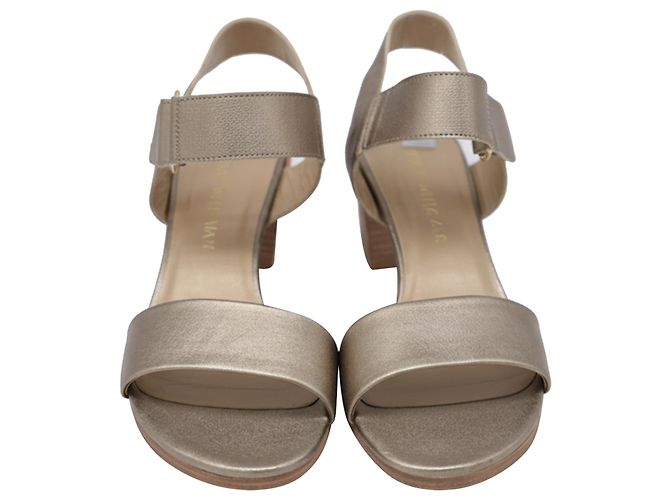 Stuart Weitzman Ankle Strap Block-Heel Sandals in Metallic Gold Leather Golden - view 2