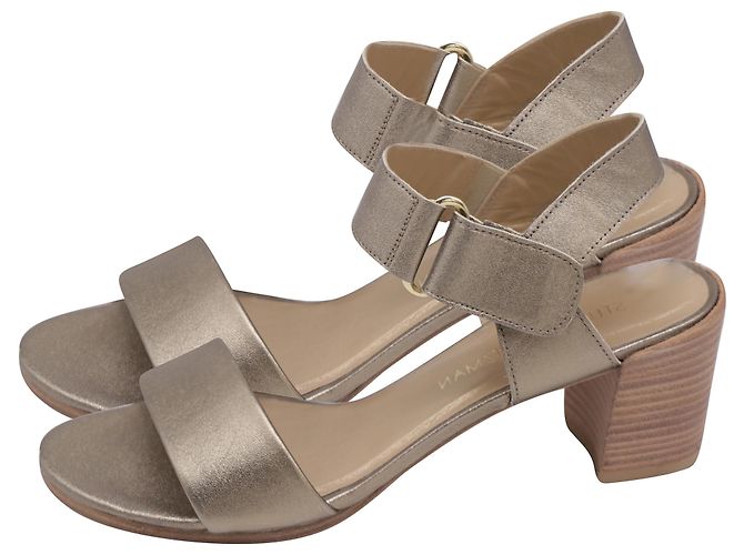 Stuart Weitzman Ankle Strap Block-Heel Sandals in Metallic Gold Leather Golden - view 4