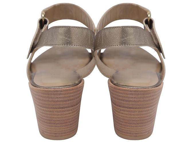 Stuart Weitzman Ankle Strap Block-Heel Sandals in Metallic Gold Leather Golden - view 5