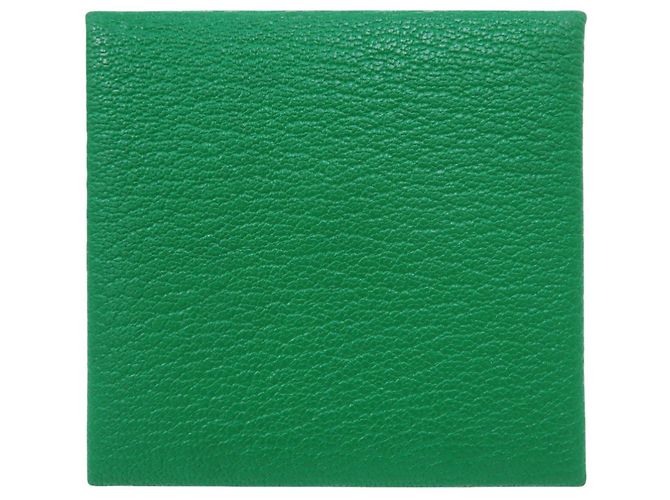 Hermès Bastia Coin Purse in Chevre Mysore Leather - view 2