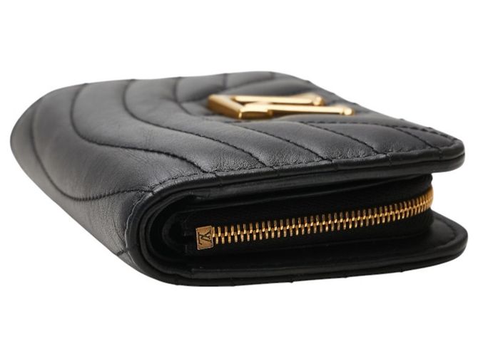 Billetera compacta bi-fold Louis Vuitton New Wave Gypt Negro - vista 4