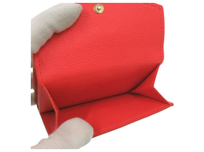 Rotes Leder-Trifold-Portemonnaie von Louis Vuitton - Ansicht 7