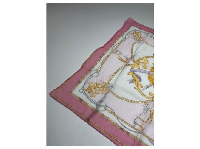 Autre Marque Écharpe Vintage Celine Épée et Bouclier Blanc Rose - vue 5