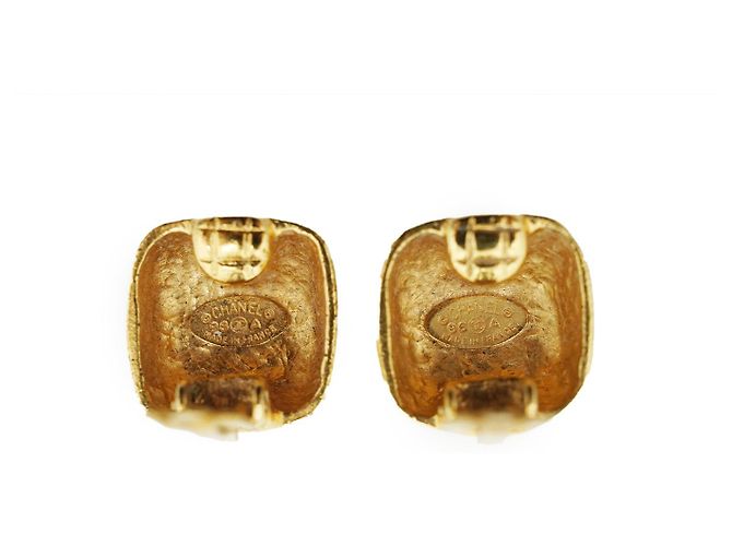 Chanel Orecchini a clip quadrati CC D'oro - vista 7