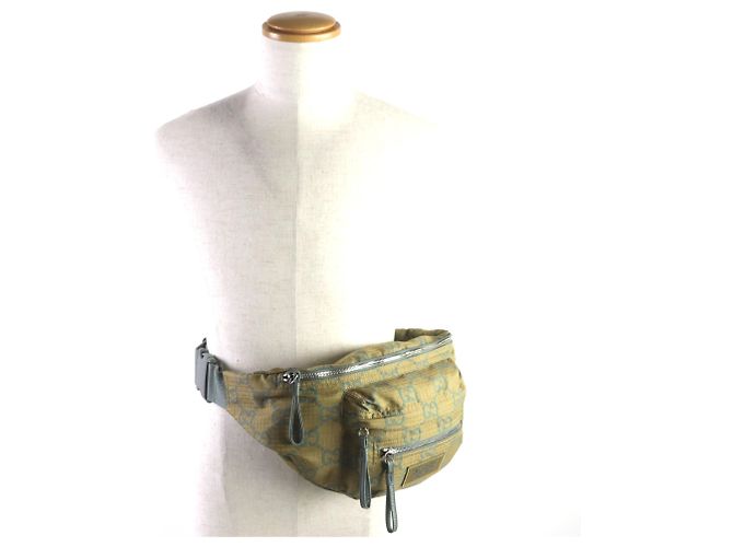 Borsa a Cintura GG Ripstop 792287 di Gucci Cachi - vista 3