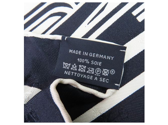 Foulard in seta Coupe Tatouage Hermès Blu navy - vista 5