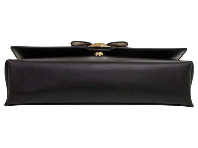 Borsa a Spalla in Pelle Vara Ribbon di Salvatore Ferragamo - vista 5