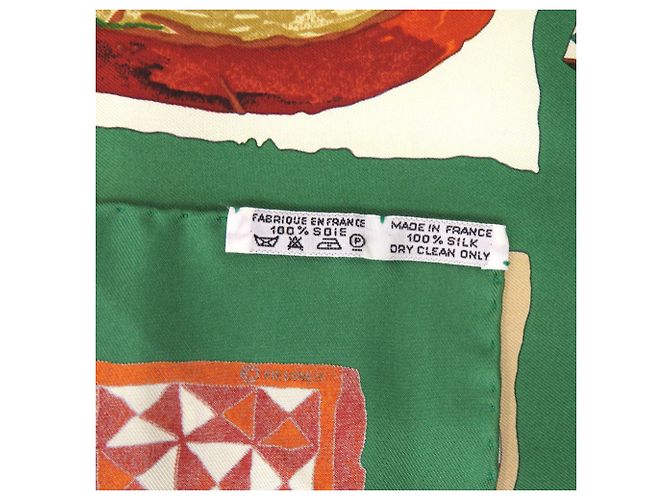 Foulard in seta Hermès Carré 90 Persona Rosso Verde Arancione - vista 3