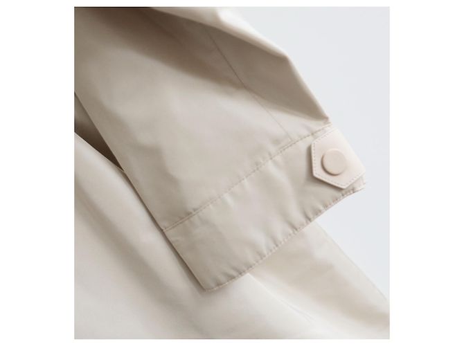 Anorak de lluvia de satén mate Loro Piana Headley Beige - vista 8