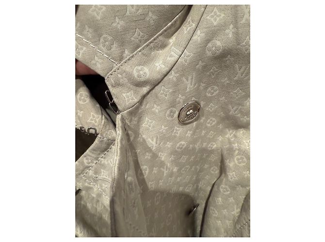 Louis Vuitton Gabardinas Beige Gris - vista 5