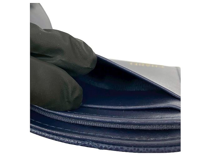Cartera tri-fold de cuero caviar Matelassé Coco de Chanel Azul marino - vista 9