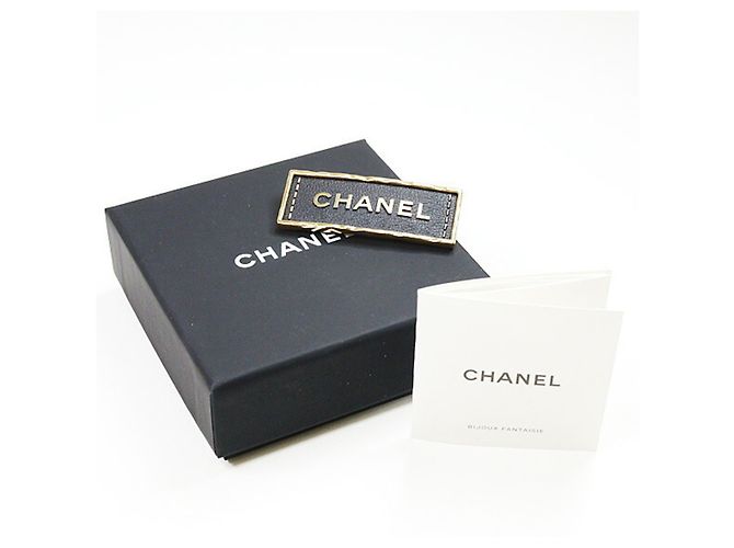 Spilla in pelle e metallo nero e oro Chanel D'oro - vista 6
