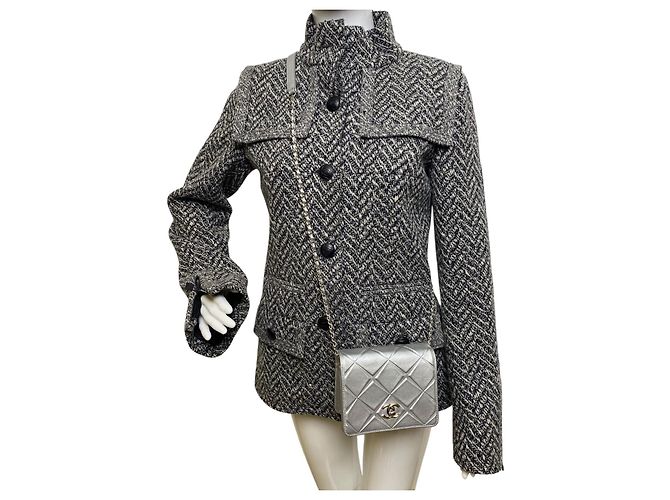 Borsa a tracolla in pelle di vitello metallica argento Chanel Airlines 16P Mini Propellor - vista 3