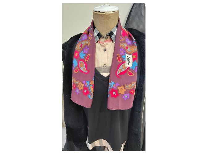 Foulard in seta Yves Saint Laurent Viola con fiori 90x90cm Porpora - vista 2