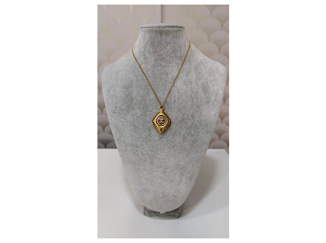 Pendente Chanel logo CC a diamante metallo dorato D'oro - vista 4