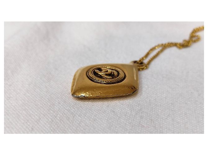 Pendente Chanel logo CC a diamante metallo dorato D'oro - vista 5