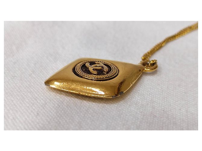 Pendente Chanel logo CC a diamante metallo dorato D'oro - vista 6