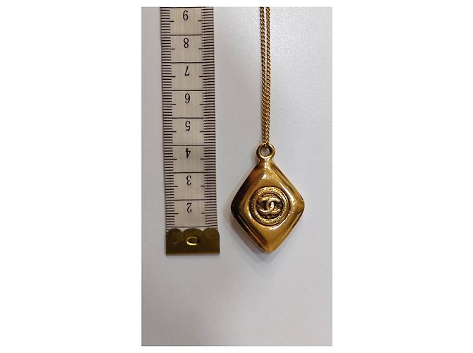 Pendente Chanel logo CC a diamante metallo dorato D'oro - vista 7