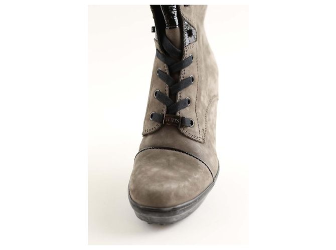 Tod's Gray suede lace-up boots - view 5