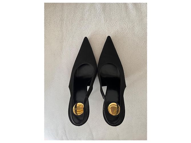 Yves Saint Laurent decolettè con apertura dietro . Nero - vista 4