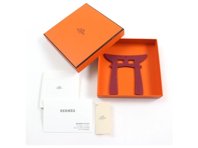Charm per borsa Torii Anemone Rouge Granada Petit H di Hermès - vista 2
