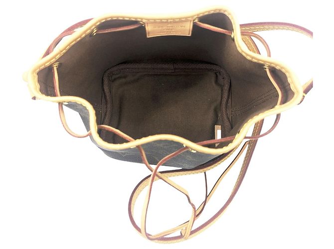 Noe Borsa a Spalla Nano Noé Monogramma Louis Vuitton Marrone - vista 8