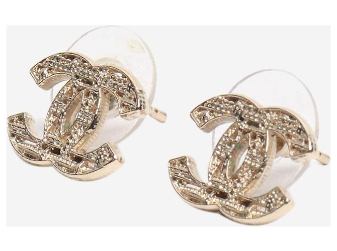 Chanel Goldene CC Ohrstecker im Tweed-Stil - Ansicht 2