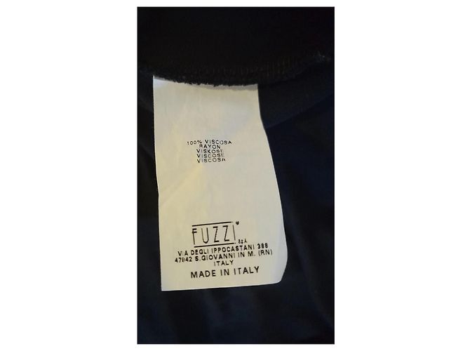 Ärmelloses schwarzes Fuzzi-Kleid aus 100% Viskose - Ansicht 10