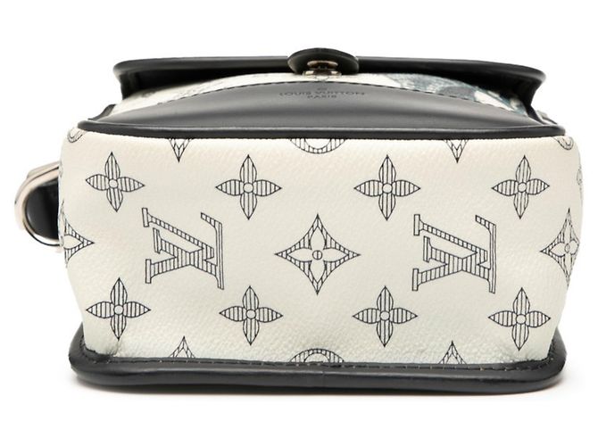 Bolsa Messenger BB Monogram Savannah Louis Vuitton Branco Azul marinho - vista 3