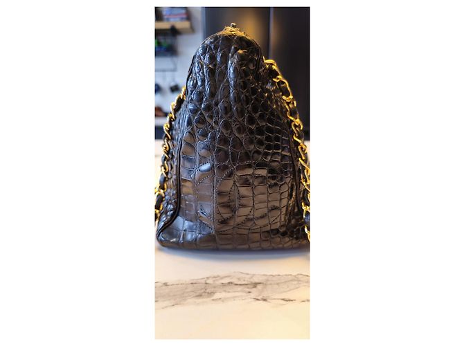 Chanel Bowling Mademoiselle Bolso de Cuero de Cocodrilo Negro - vista 19