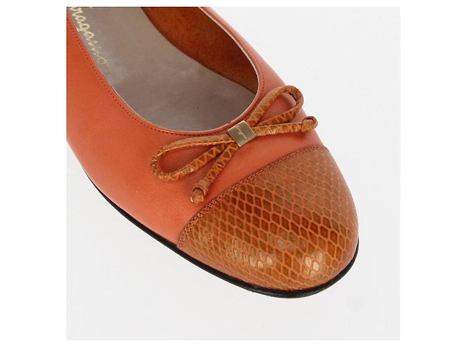 Orangene Lederflats von Salvatore Ferragamo - Ansicht 8