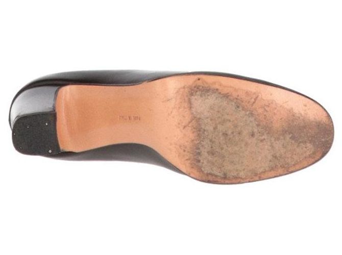 Braune Lederpumps von Salvatore Ferragamo - Ansicht 3