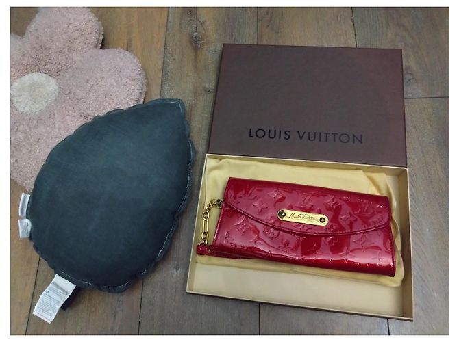 Piccola borsa Louis Vuitton Sunset Boulevard rossa – pelle verniciata – con pochette Rosso - vista 2