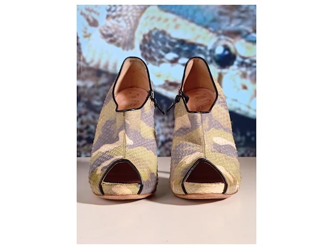 John Richmond Key Heel Pumps Python Blue Green Grey Cream - view 4