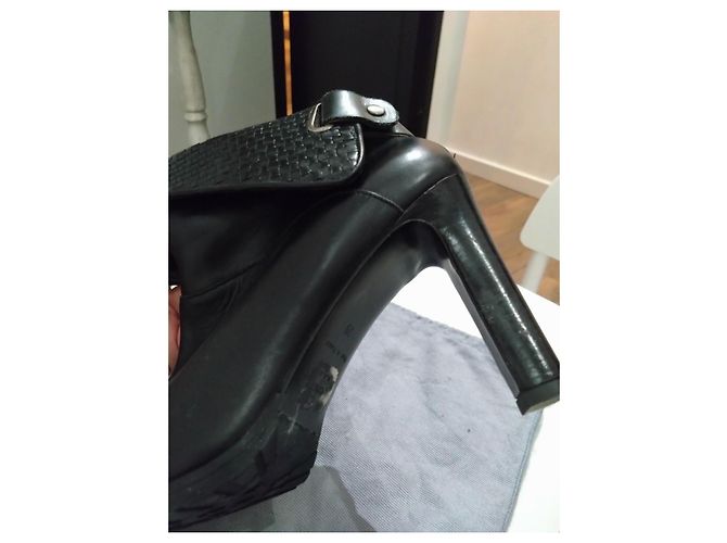 schwarze Lederstiefeletten Stéphane Kelian mit Absatz Größe 39 - Ansicht 4