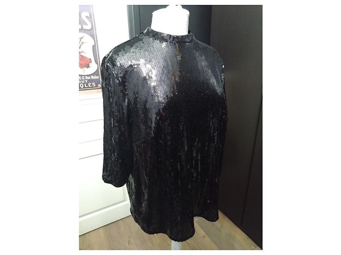 Top Nero Givenchy T42 Paillettes, Chic e Festoso - vista 2