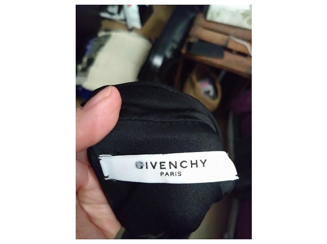 Top Nero Givenchy T42 Paillettes, Chic e Festoso - vista 5