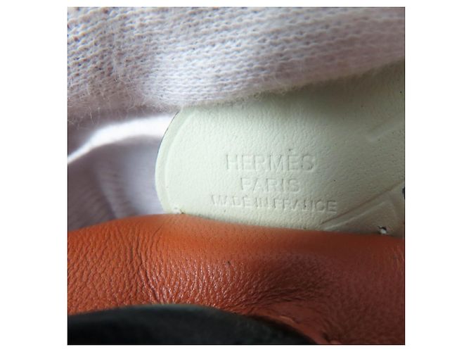 Hermès HERMES Charm Rodeo Pegasus PM D'oro Verde chiaro - vista 7