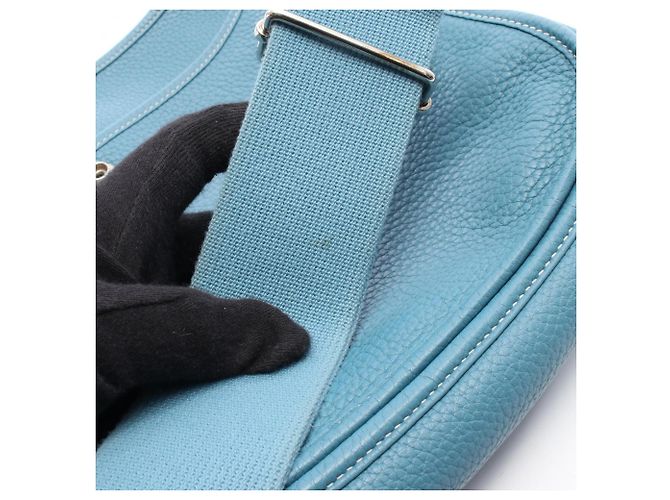 Borsa a Spalla Hermès Evelyn 3 Trois PM Blu - vista 8