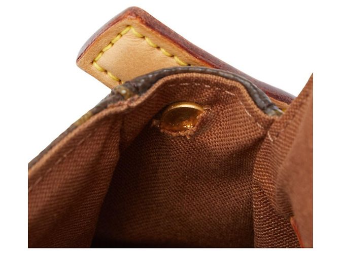 Borsa a Spalla Mini Looping Monogramma Louis Vuitton Marrone - vista 8